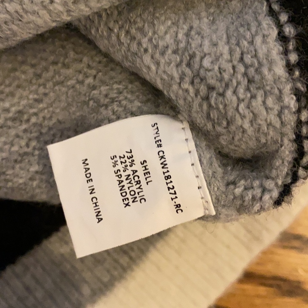 Code x Mode Friday Sweater Size XS - Picture 5 of 5